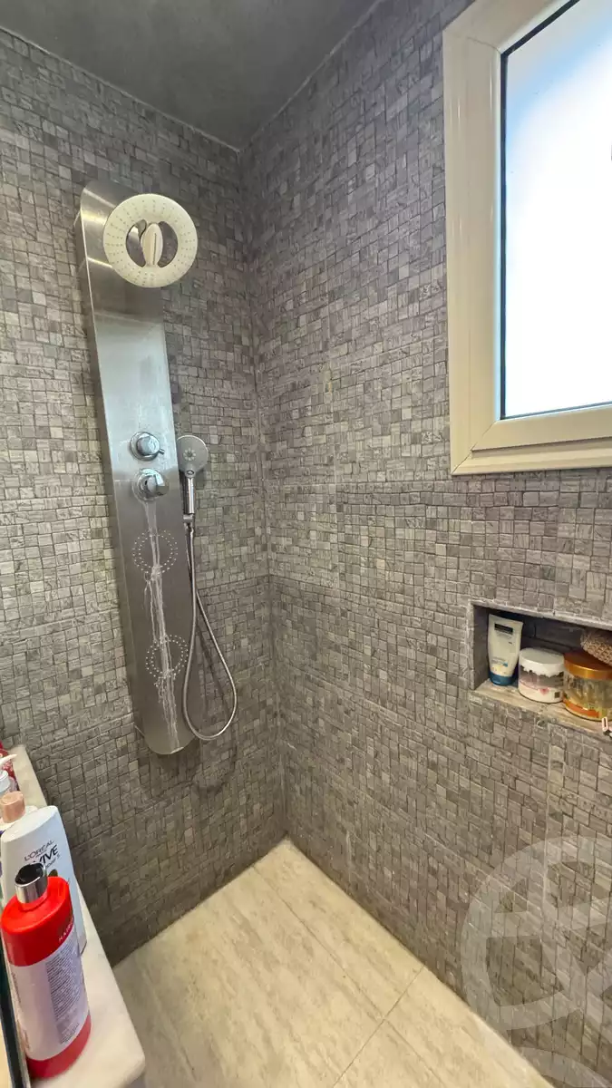 https://aqarmap.com.eg/en/listing/5549831-for-sale-cairo-el-sheikh-zayed-city-compounds-greens