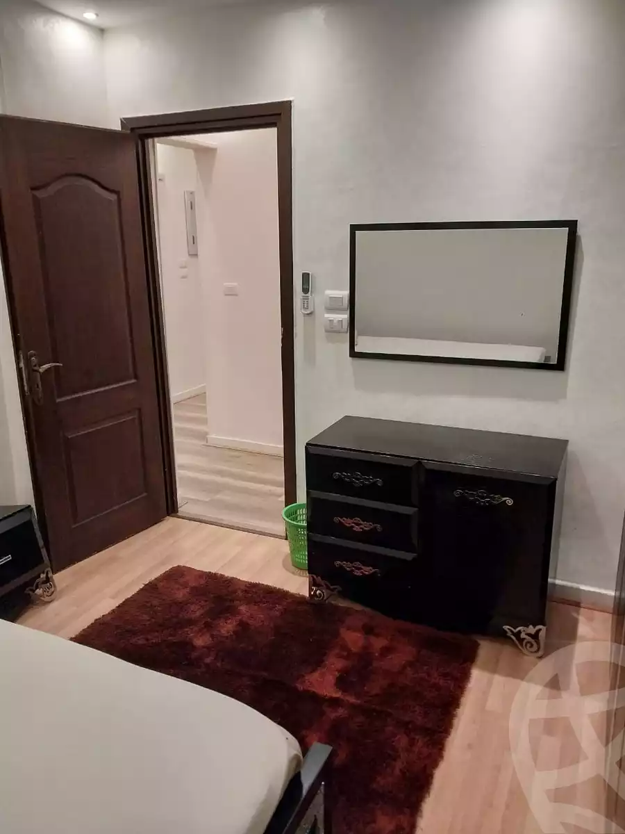 https://aqarmap.com.eg/en/listing/5554185-for-rent-cairo-new-cairo-lrhb-city-phase-5-talaat-mostafa-st