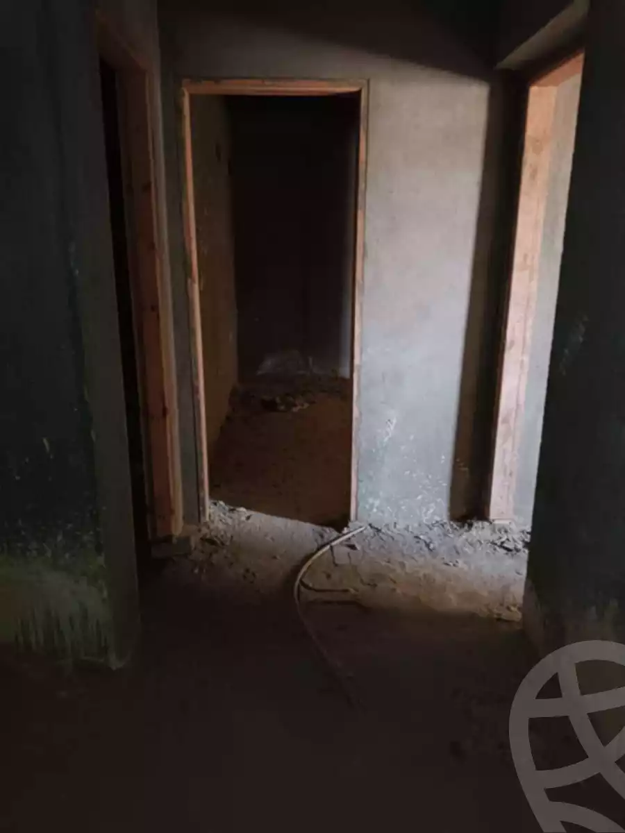 https://aqarmap.com.eg/ar/listing/5554533-for-sale-cairo-helwan-kwrnysh-hlwn