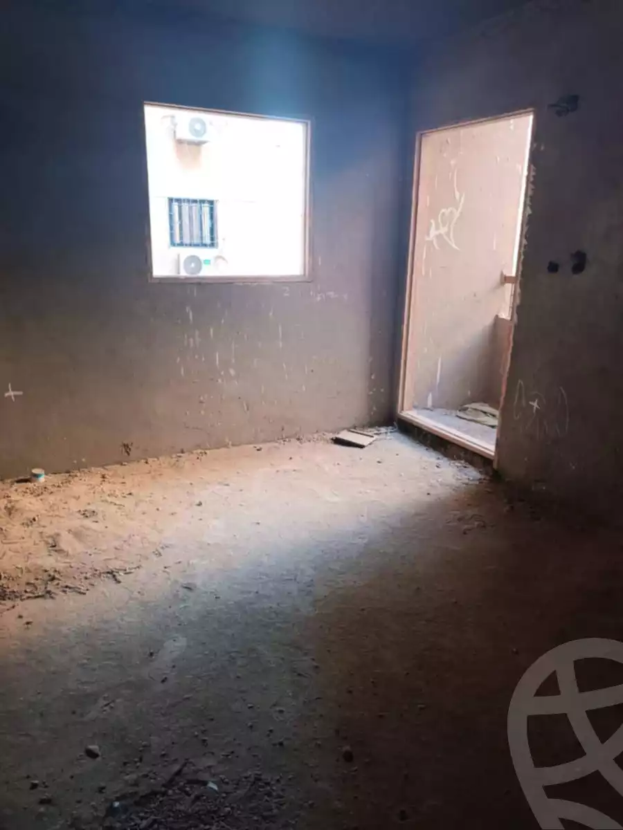 https://aqarmap.com.eg/ar/listing/5554533-for-sale-cairo-helwan-kwrnysh-hlwn