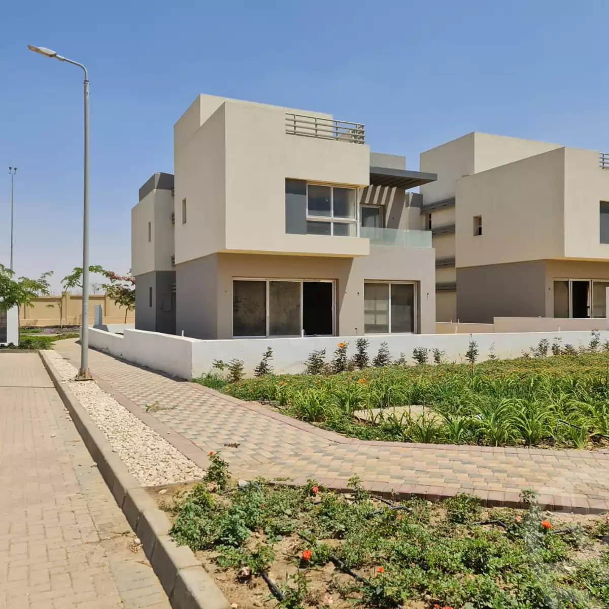 https://aqarmap.com.eg/ar/listing/5554595-for-sale-cairo-new-cairo-compounds-hyde-park-park-corner-hyde-park