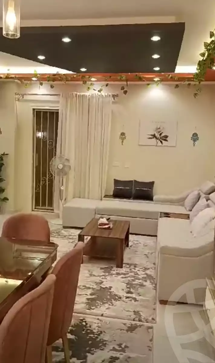 https://aqarmap.com.eg/en/listing/5555511-for-sale-cairo-mokattam-kornish-el-moqatem