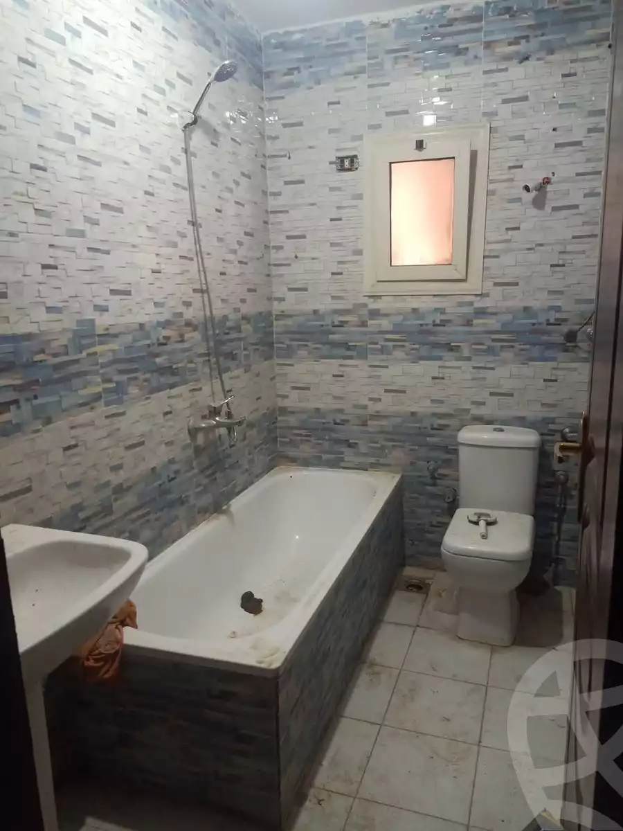 https://aqarmap.com.eg/en/listing/5555586-for-rent-cairo-mokattam-el-hadabah-el-wosta-rd-lmbhth