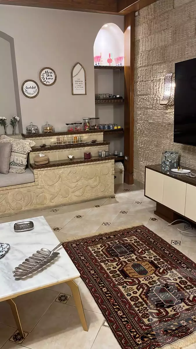 https://aqarmap.com.eg/en/listing/5556391-for-sale-cairo-new-cairo-el-ahyaa-first-neighborhood-street-2