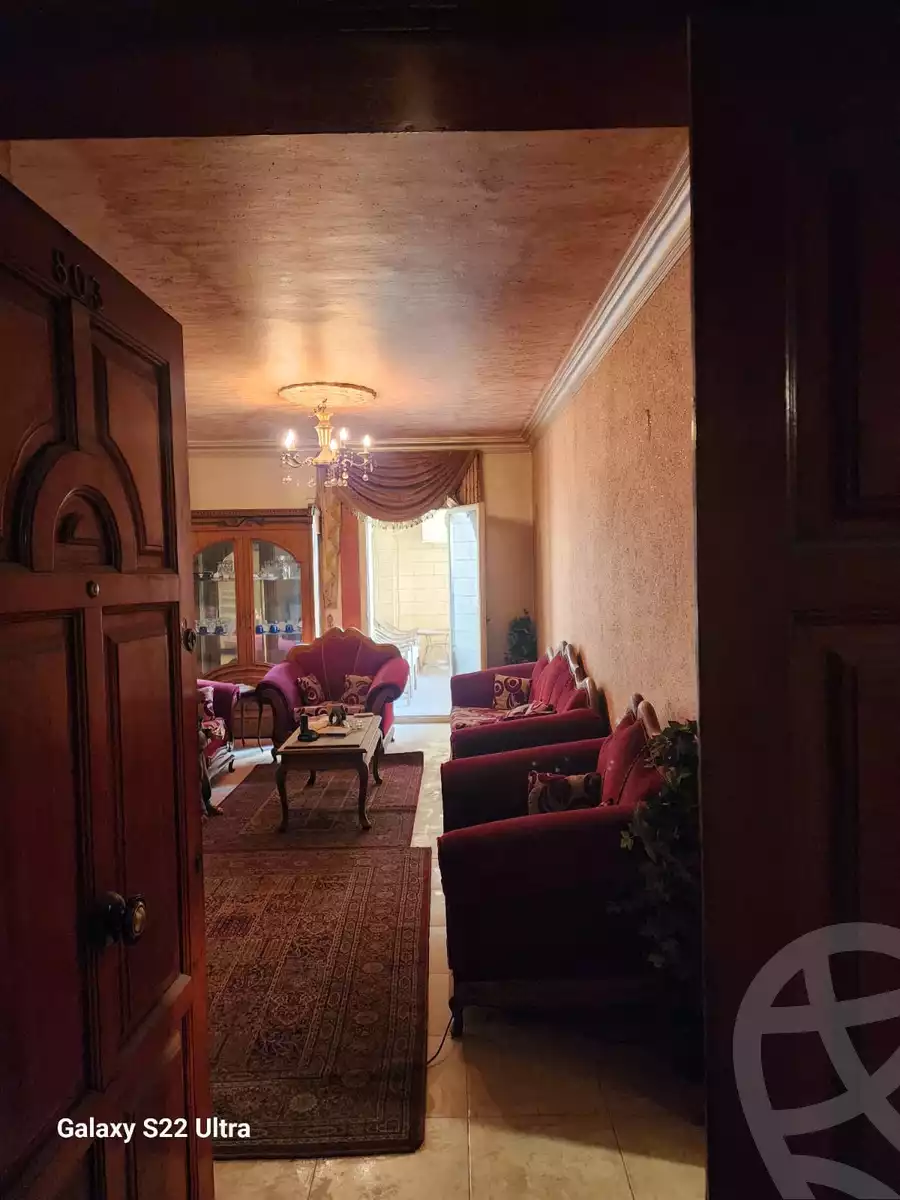 https://aqarmap.com.eg/en/listing/5557021-for-sale-cairo-shoubra-corniche-el-nile-st