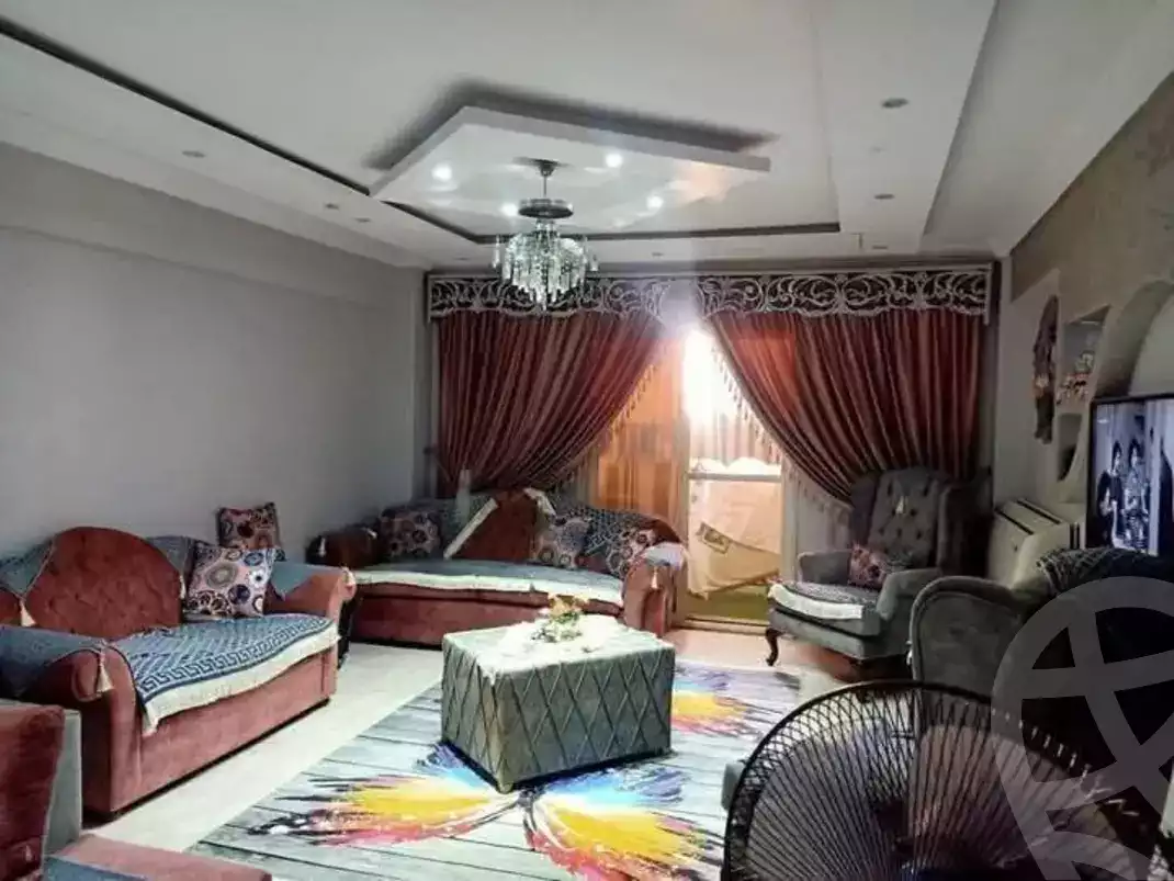 https://aqarmap.com.eg/ar/listing/5558263-for-rent-cairo-mokattam-lhdb-l-ly-shareaa-9