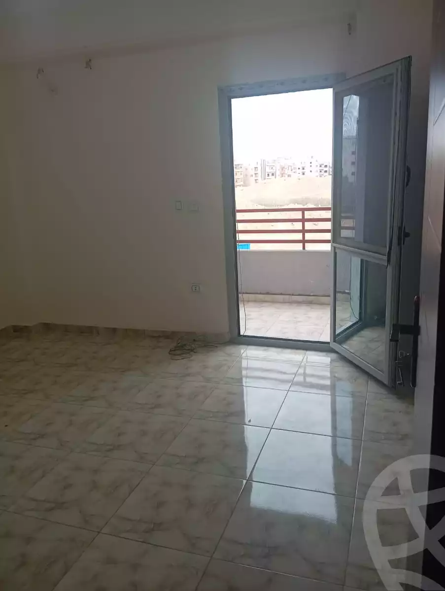 https://aqarmap.com.eg/ar/listing/5558773-for-rent-cairo-6th-of-october-el-ahyaa-neighborhood-2nd-dr-abdel-wahab-moro-rd