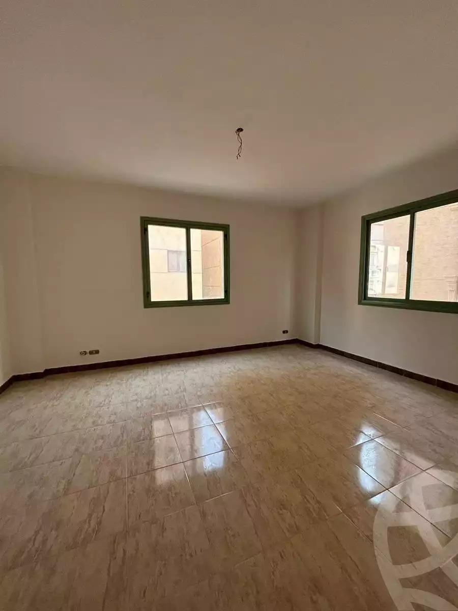 https://aqarmap.com.eg/ar/listing/5558817-for-rent-cairo-6th-of-october-el-ahyaa-neighborhood-3rd-street-40