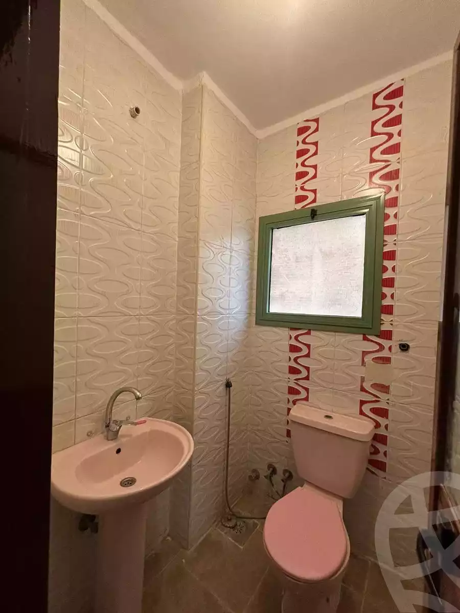 https://aqarmap.com.eg/ar/listing/5558817-for-rent-cairo-6th-of-october-el-ahyaa-neighborhood-3rd-street-40