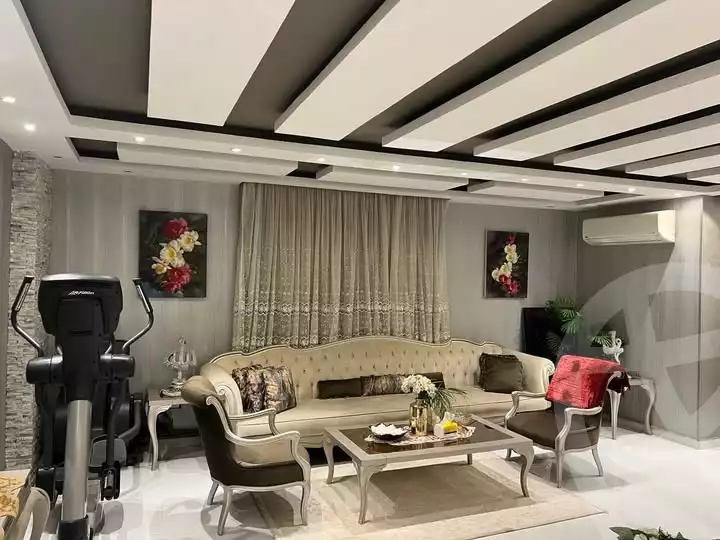 https://aqarmap.com.eg/ar/listing/5561437-for-sale-cairo-mokattam-lhdb-l-ly