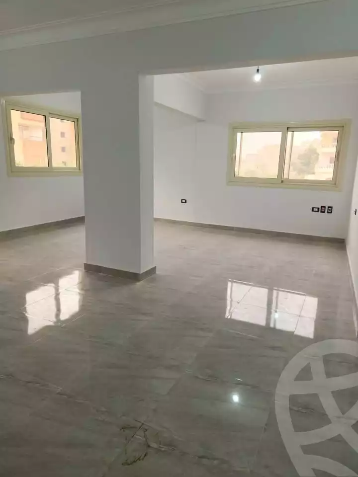 https://aqarmap.com.eg/en/listing/5561525-for-rent-cairo-mokattam-lhdb-l-ly-street-83