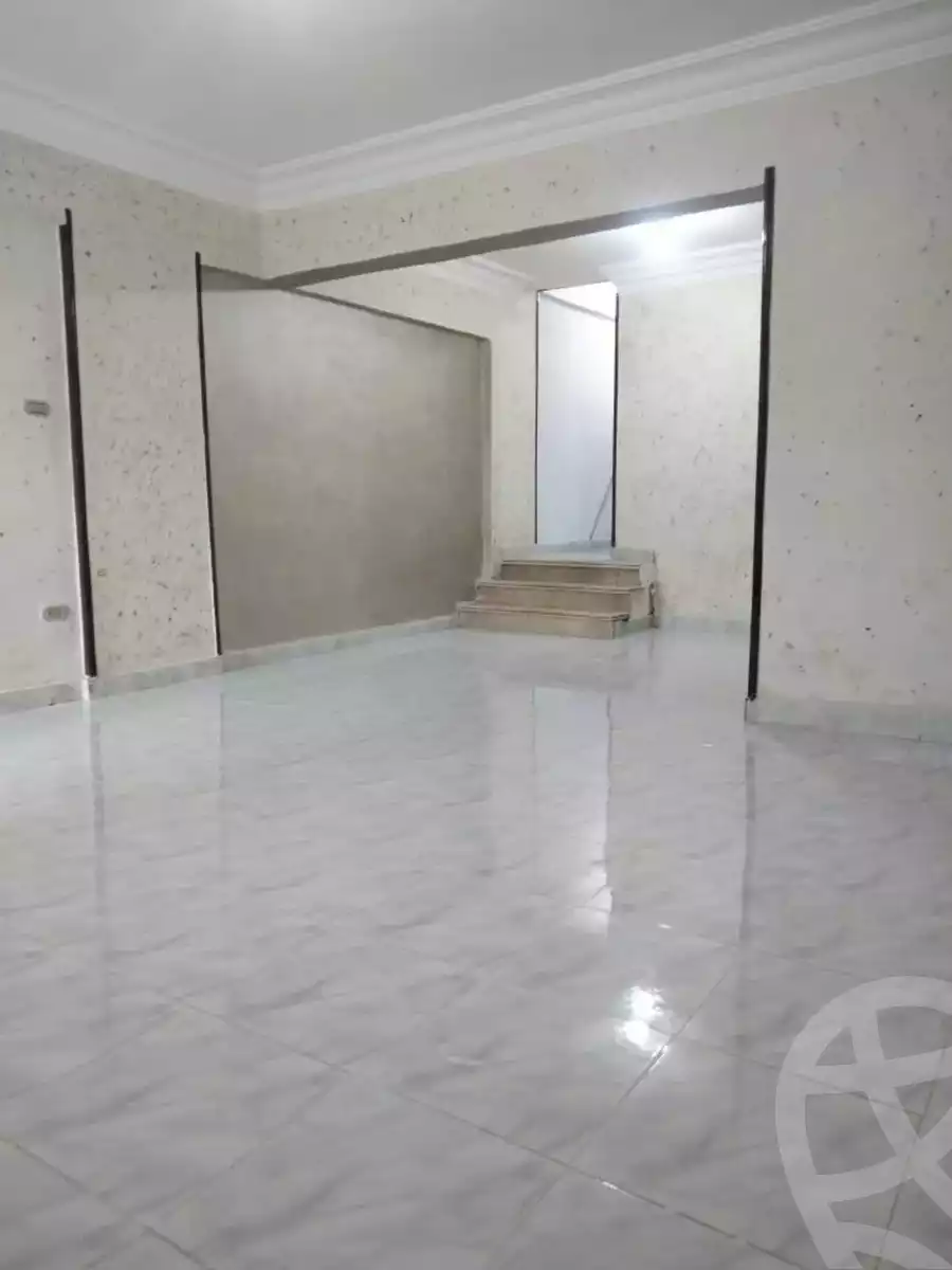 https://aqarmap.com.eg/en/listing/5562103-for-sale-alexandria-el-hanouvel-al-haded-we-al-soulb-st