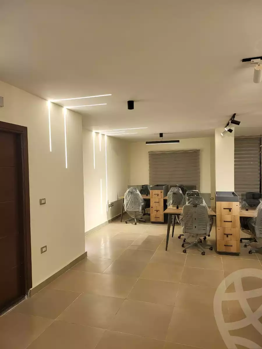 https://aqarmap.com.eg/ar/listing/5563959-for-rent-cairo-el-maadi-zahraa-el-maadi-al-khamseen-st