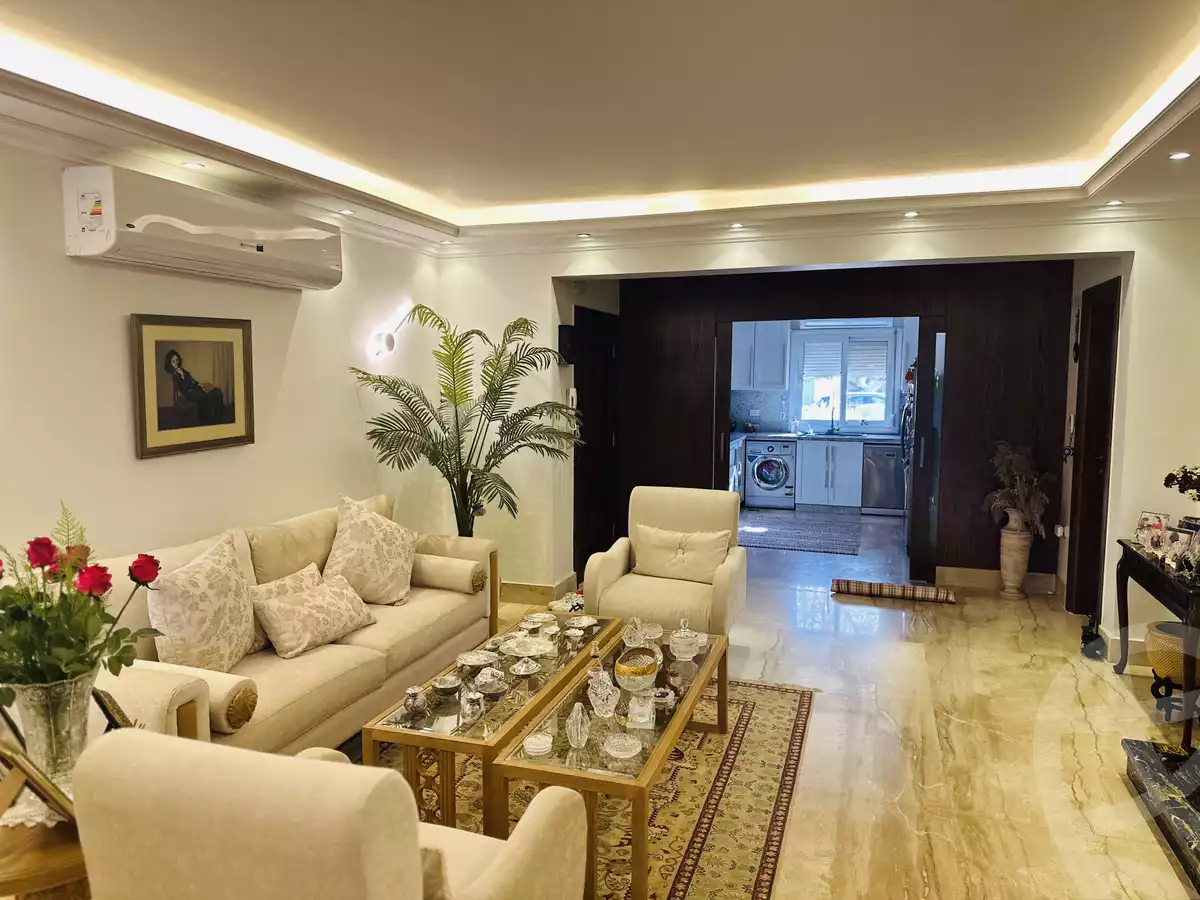 https://aqarmap.com.eg/en/listing/5569810-for-sale-cairo-new-cairo-compounds-mountain-view-hyde-park