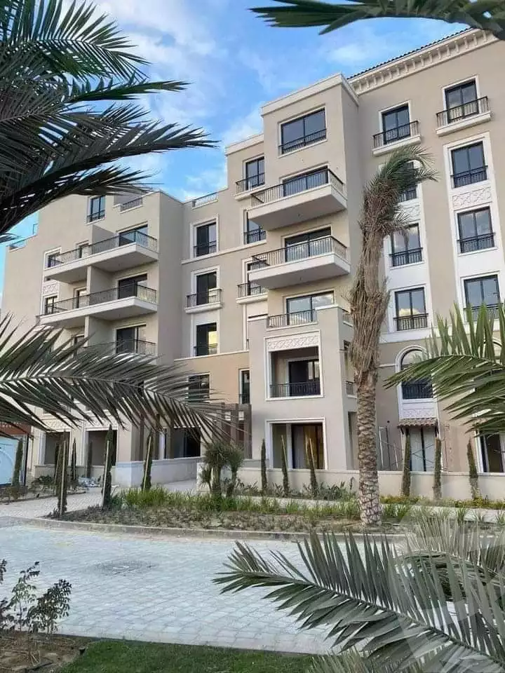 https://aqarmap.com.eg/en/listing/5571321-for-sale-cairo-el-sheikh-zayed-city-compounds-kmbwnd-fyldj-wyst-dr-llttwyr