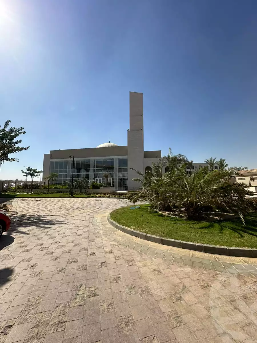 https://aqarmap.com.eg/en/listing/5571551-for-sale-cairo-el-sheikh-zayed-city-compounds-kmbwnd-fyldj-wyst-dr-llttwyr
