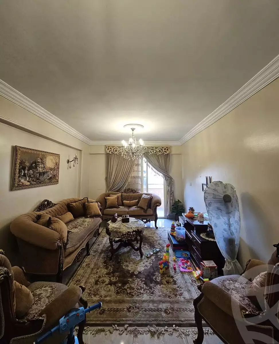 https://aqarmap.com.eg/en/listing/5573886-for-sale-alexandria-miami-shr-jml-bd-lnsr