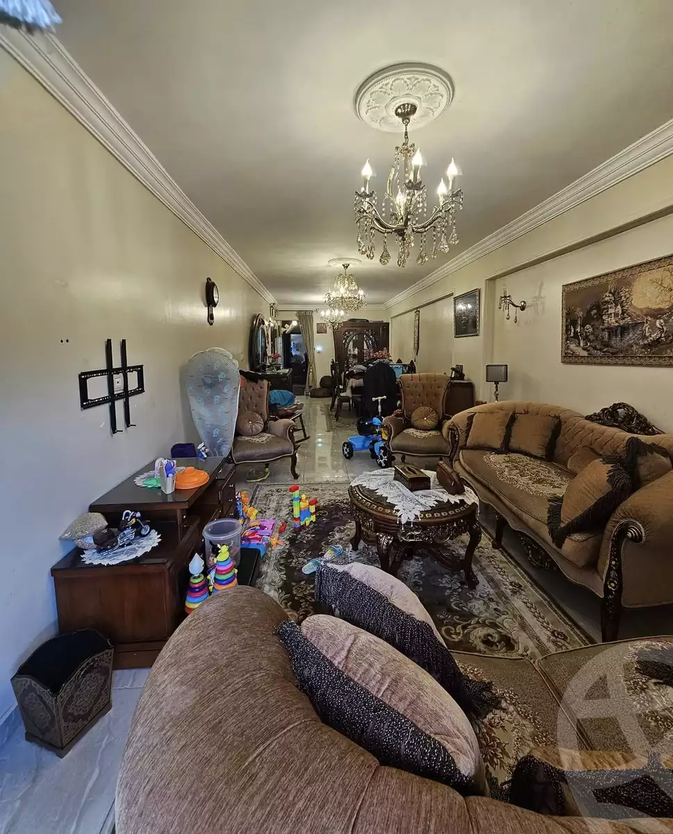 https://aqarmap.com.eg/en/listing/5573886-for-sale-alexandria-miami-shr-jml-bd-lnsr