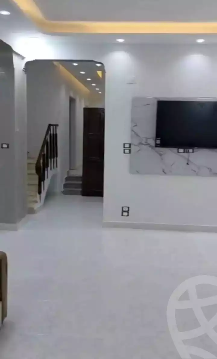 https://aqarmap.com.eg/en/listing/5574034-for-sale-cairo-mokattam-lhdb-l-ly-diplomats-neighborhood