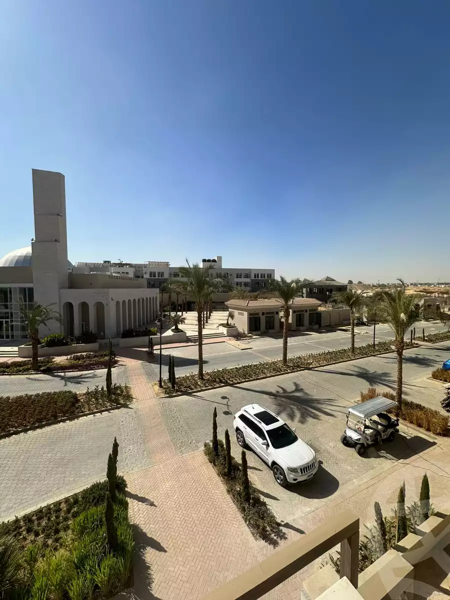 https://aqarmap.com.eg/en/listing/5575795-for-sale-cairo-el-sheikh-zayed-city-compounds-kmbwnd-fyldj-wyst-dr-llttwyr