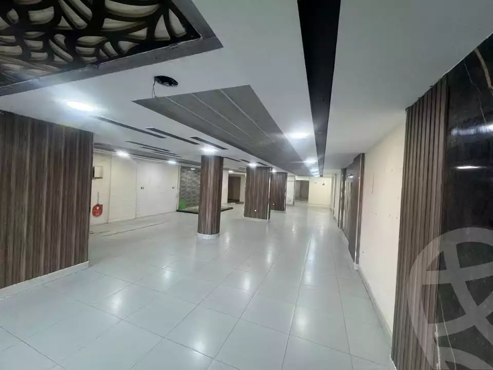 https://aqarmap.com.eg/ar/listing/5576071-for-rent-cairo-mokattam-lhdb-l-ly-shareaa-9