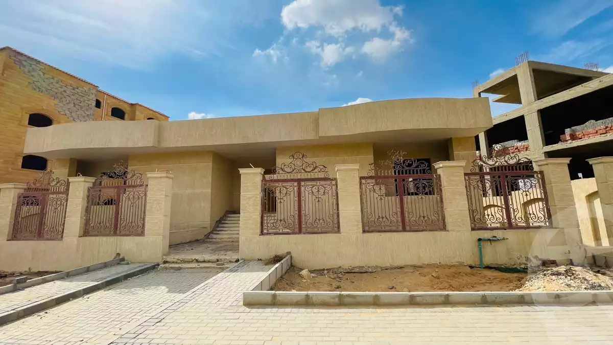 https://aqarmap.com.eg/ar/listing/5576820-for-sale-cairo-new-cairo-gharb-el-golf-alaa-elsaadany-st