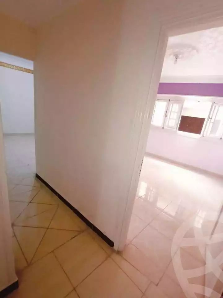https://aqarmap.com.eg/en/listing/5579160-for-rent-cairo-mokattam-lhdb-l-ly-shareaa-9