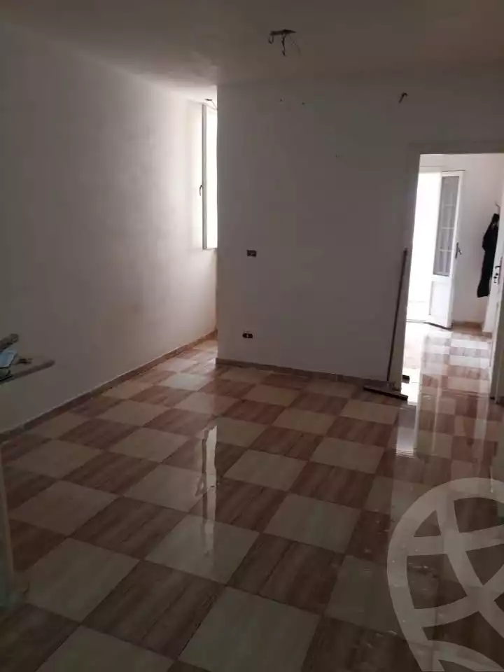 https://aqarmap.com.eg/en/listing/5579396-for-rent-alexandria-el-hanouvel-el-warsha-st