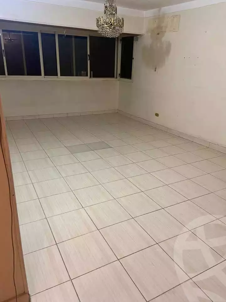 https://aqarmap.com.eg/en/listing/5581922-for-rent-cairo-mokattam-lhdb-l-ly-shareaa-9