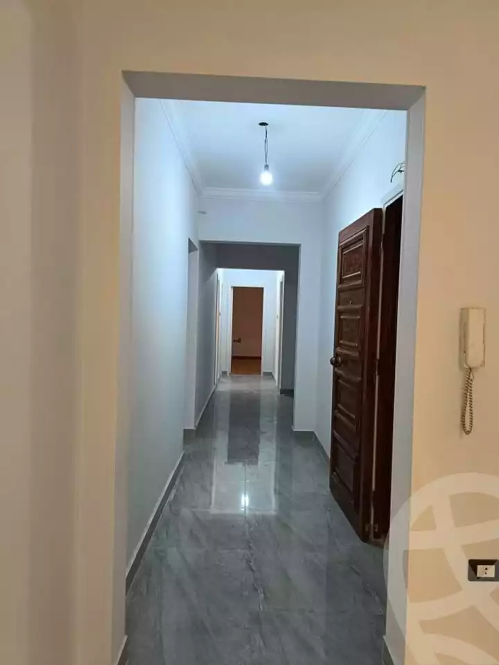 https://aqarmap.com.eg/en/listing/5583009-for-rent-cairo-mokattam-lhdb-l-ly-manteqt-ganob-s