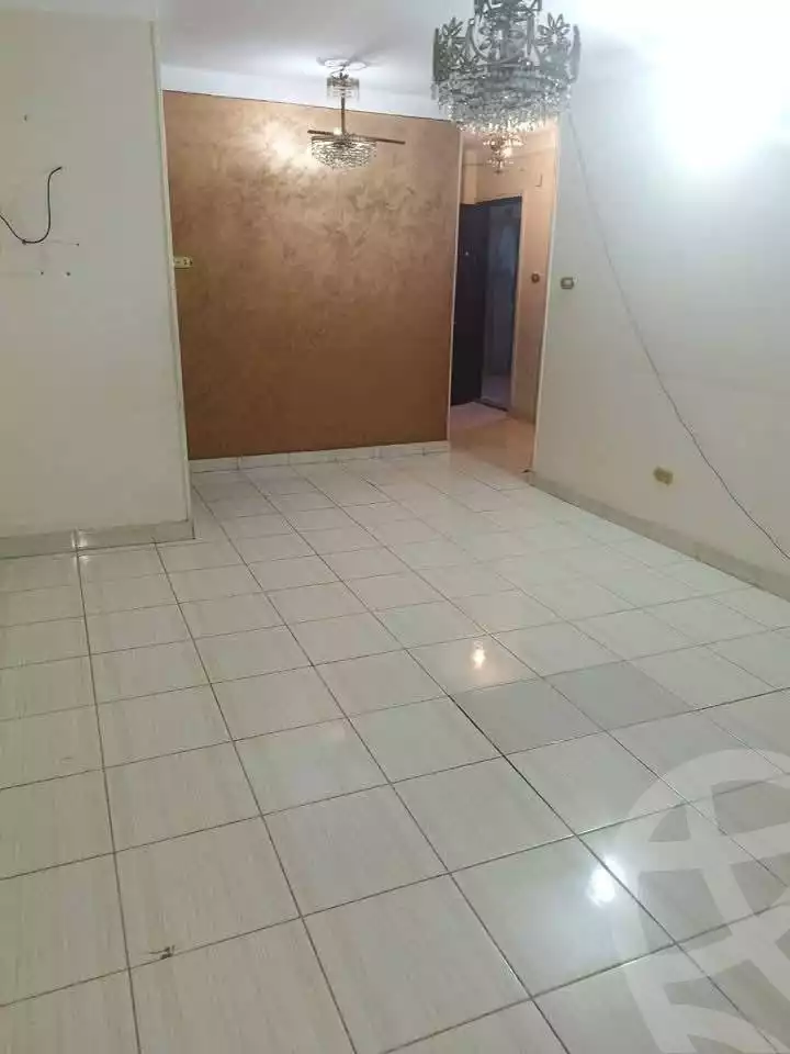 https://aqarmap.com.eg/ar/listing/5583684-for-rent-cairo-mokattam-lhdb-l-ly-shareaa-9