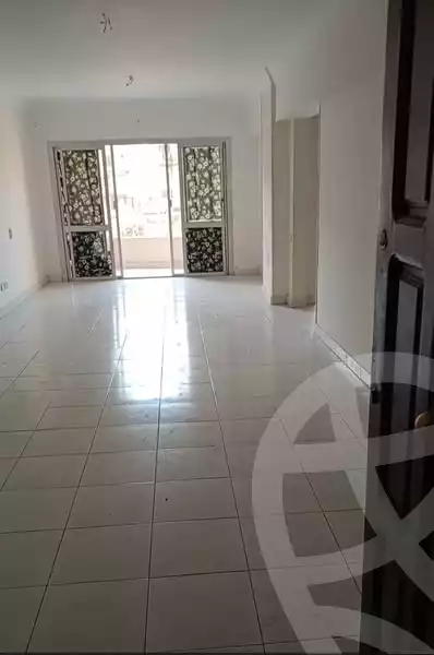 https://aqarmap.com.eg/ar/listing/5584221-for-rent-cairo-mokattam-lhdb-l-ly-hay-el-ashgar