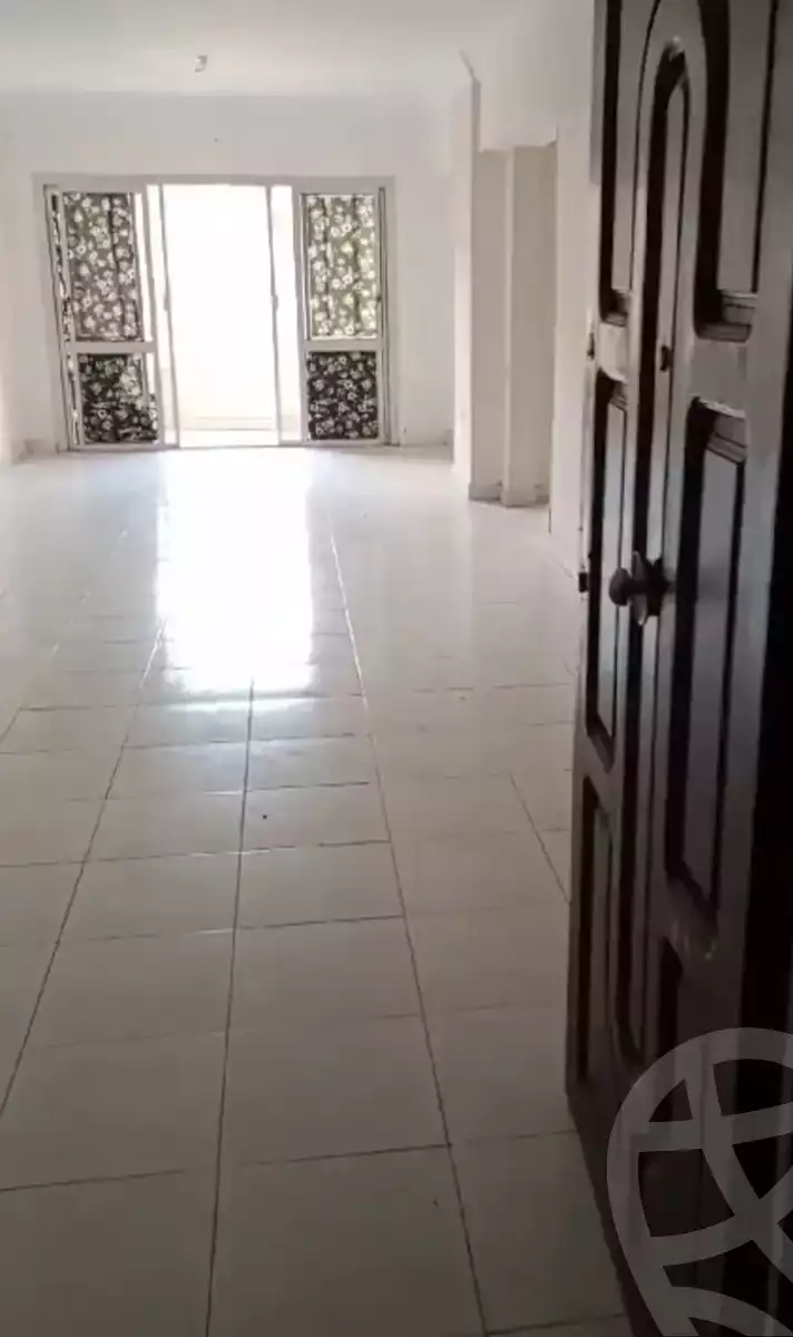 https://aqarmap.com.eg/ar/listing/5584430-for-rent-cairo-mokattam-lhdb-l-ly-hay-el-ashgar