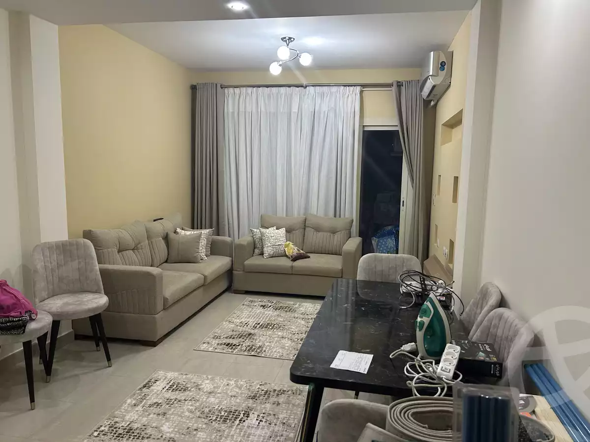 https://aqarmap.com.eg/en/listing/5585257-for-rent-cairo-el-sheikh-zayed-city-compounds-dh-drys