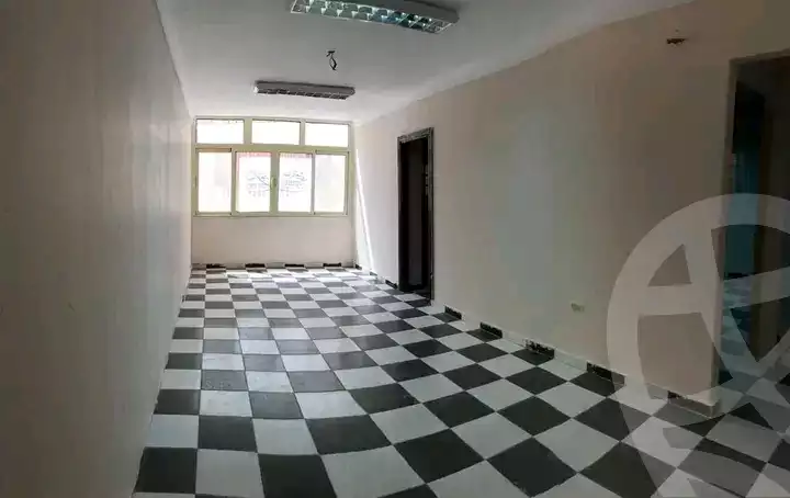 https://aqarmap.com.eg/ar/listing/5586514-for-sale-alexandria-new-miami-el-quds-school-st