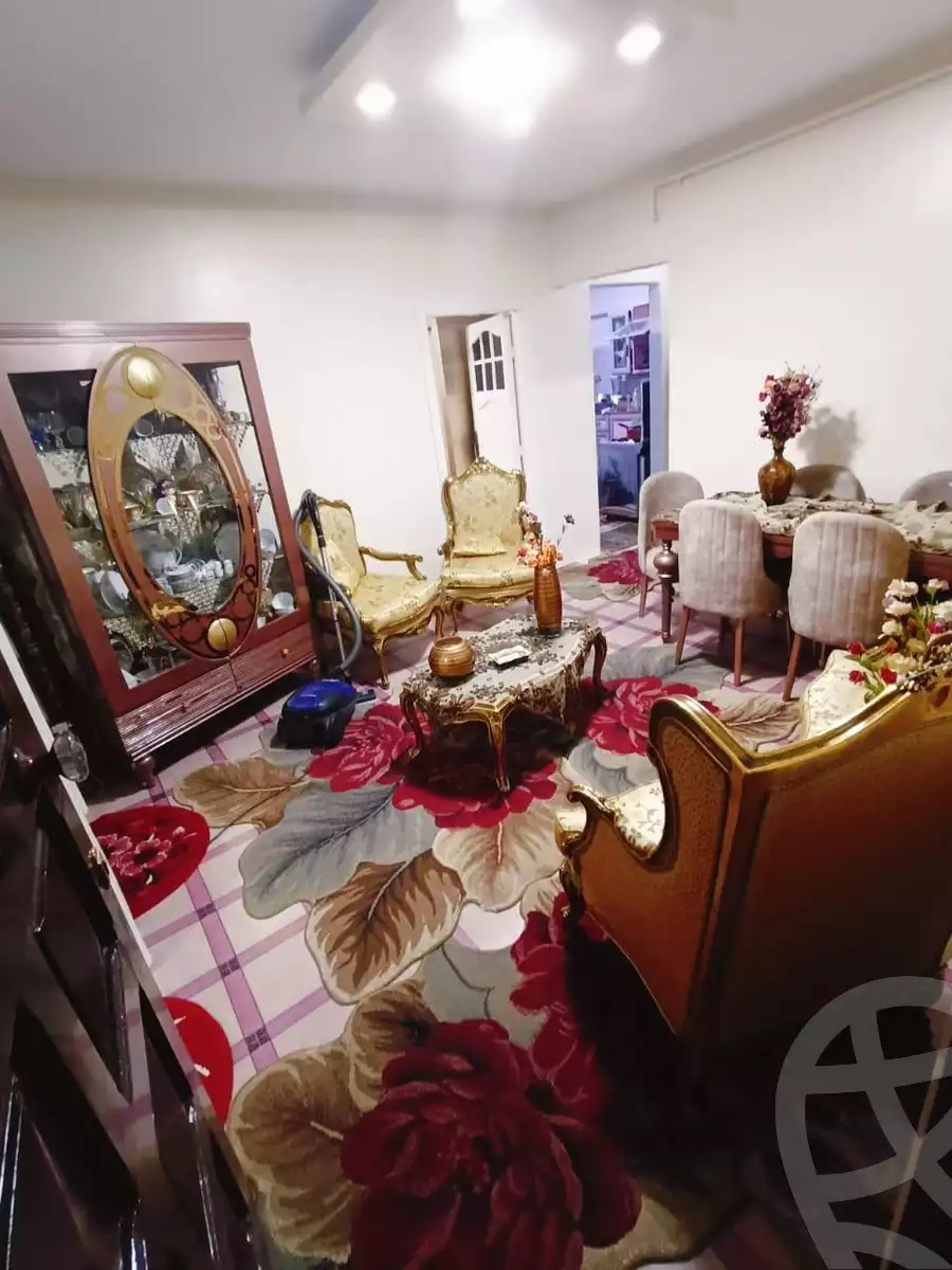 https://aqarmap.com.eg/ar/listing/5587221-for-sale-alexandria-el-hanouvel-rich-home-st
