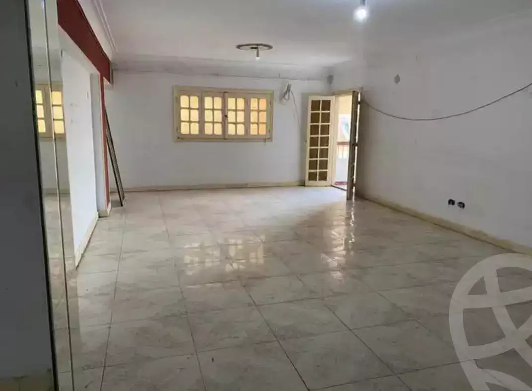 https://aqarmap.com.eg/ar/listing/5587656-for-sale-cairo-mokattam-lhdb-l-ly-shareaa-9