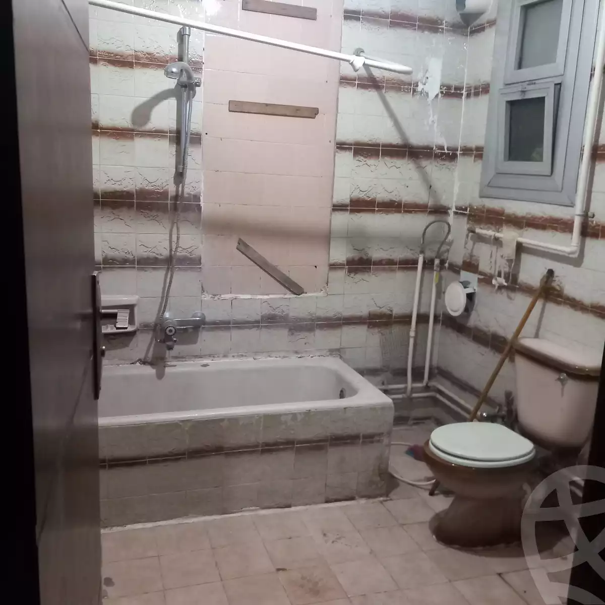 https://aqarmap.com.eg/en/listing/5589431-for-rent-cairo-ain-shams-el-naam