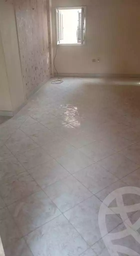 https://aqarmap.com.eg/en/listing/5589735-for-sale-cairo-15th-of-may-mjwr-28