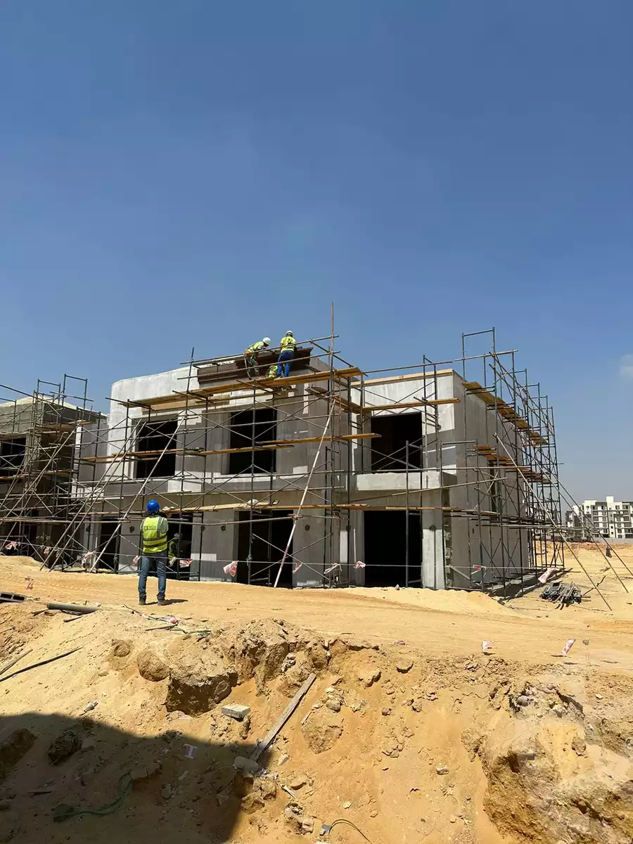 https://aqarmap.com.eg/en/listing/5594173-for-sale-cairo-el-sheikh-zayed-city-compounds-kmbwnd-fyldj-wyst-dr-llttwyr