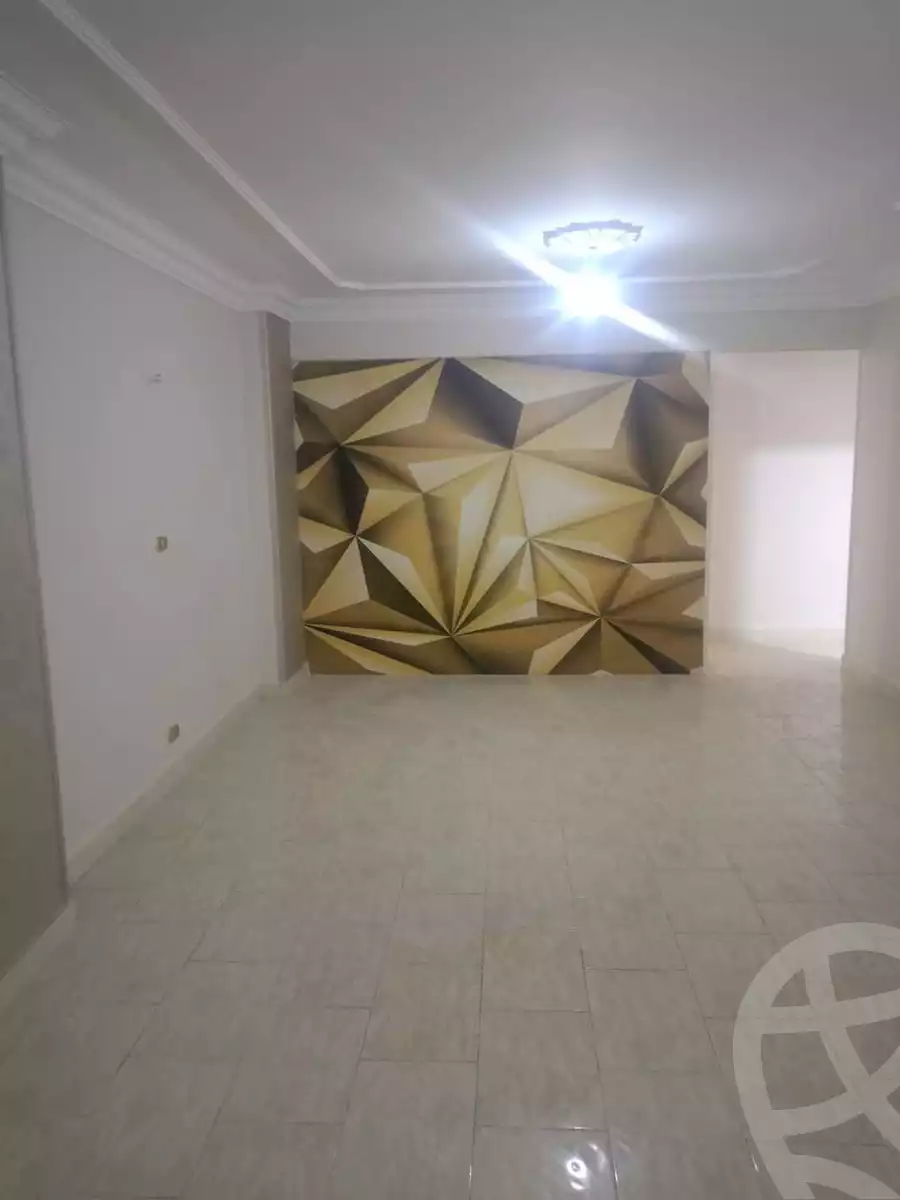 https://aqarmap.com.eg/ar/listing/5918470-for-sale-cairo-helwan-hadayek-helwan-el-shareef