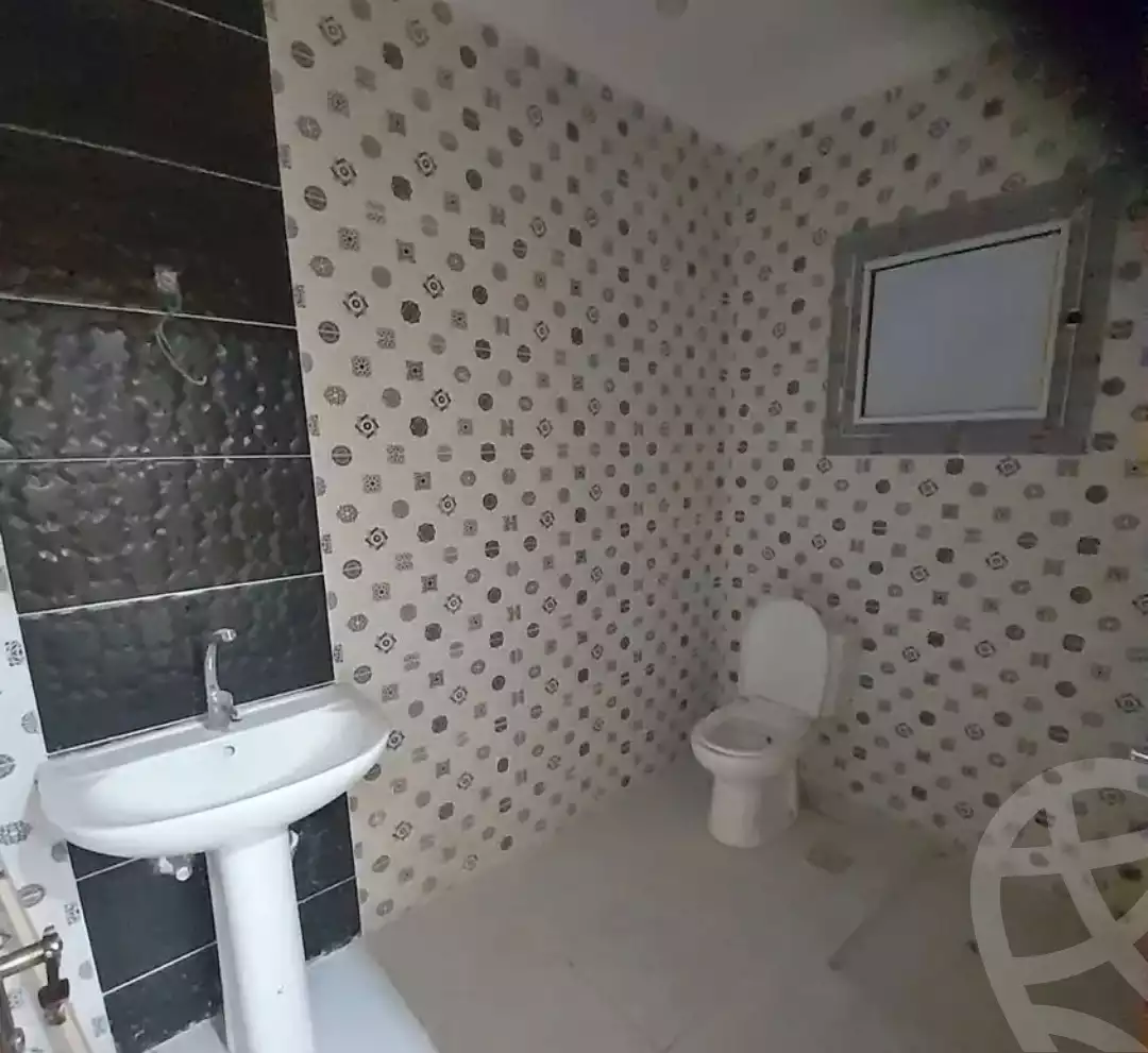 https://aqarmap.com.eg/en/listing/5914654-for-sale-alexandria-zezenia