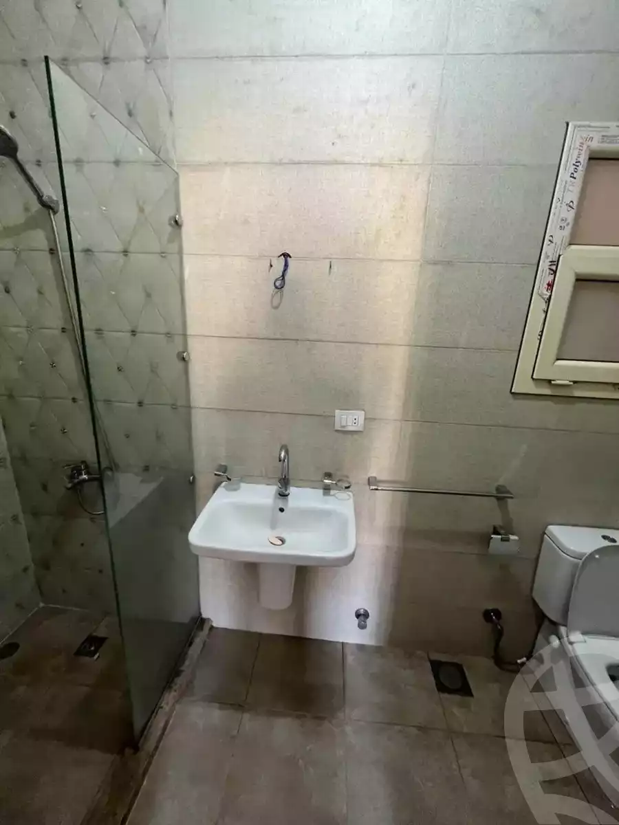 https://aqarmap.com.eg/en/listing/5598655-for-rent-cairo-mokattam-lhdb-l-ly-manteqt-ganob-s