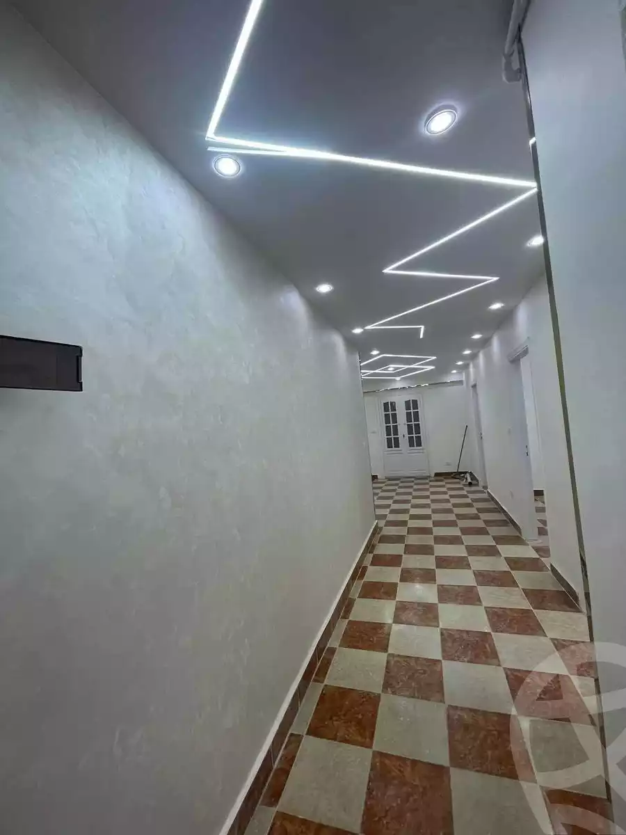 https://aqarmap.com.eg/ar/listing/5599071-for-sale-alexandria-l-jmy-lbytsh-al-aeda-al-kadema-st