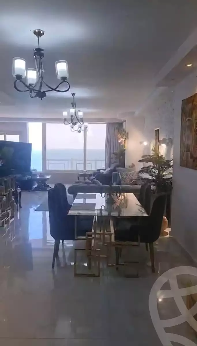 https://aqarmap.com.eg/en/listing/5915156-for-sale-alexandria-camp-cesar-el-gaish-rd