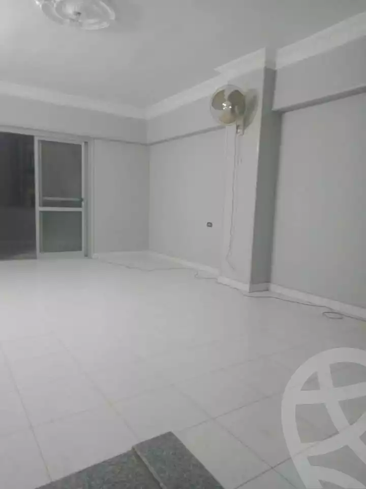 https://aqarmap.com.eg/ar/listing/5600181-for-rent-cairo-mokattam-lhdb-l-ly-hay-el-ashgar