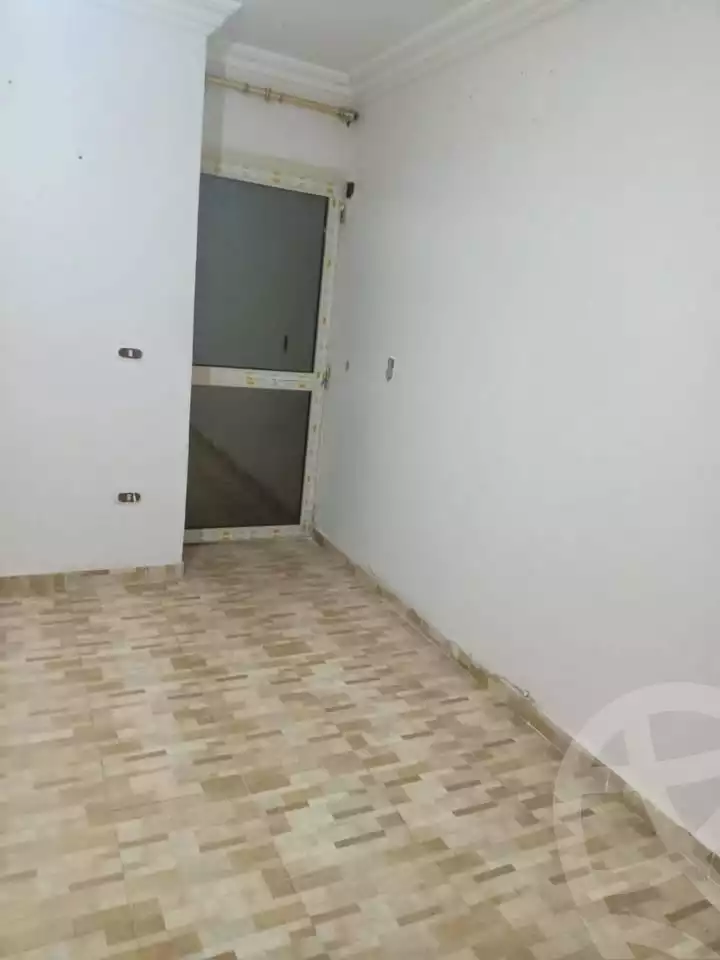 https://aqarmap.com.eg/ar/listing/5600555-for-rent-alexandria-ganaklis