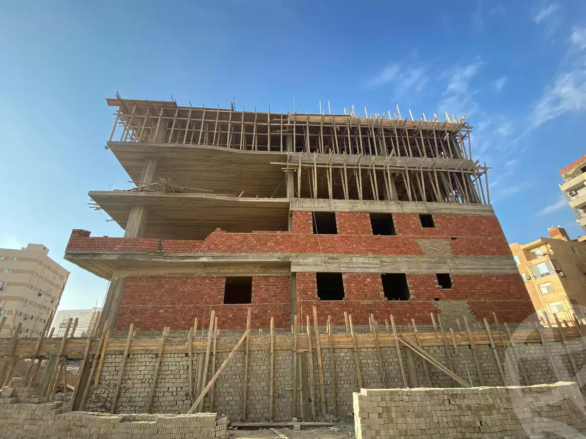 https://aqarmap.com.eg/ar/listing/5540015-for-sale-cairo-mokattam-el-hadabah-el-wosta-el-mantaqa-el-olaa-baron-school-street