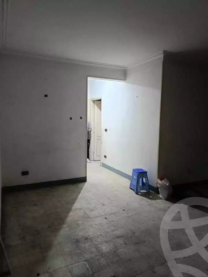 https://aqarmap.com.eg/en/listing/5601562-for-rent-cairo-mokattam-lhdb-l-ly-shareaa-9