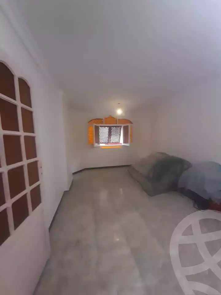 https://aqarmap.com.eg/ar/listing/5916247-for-sale-alexandria-sydy-bshr-sydy-bshr-bhry-gamal-abd-el-nasir-st